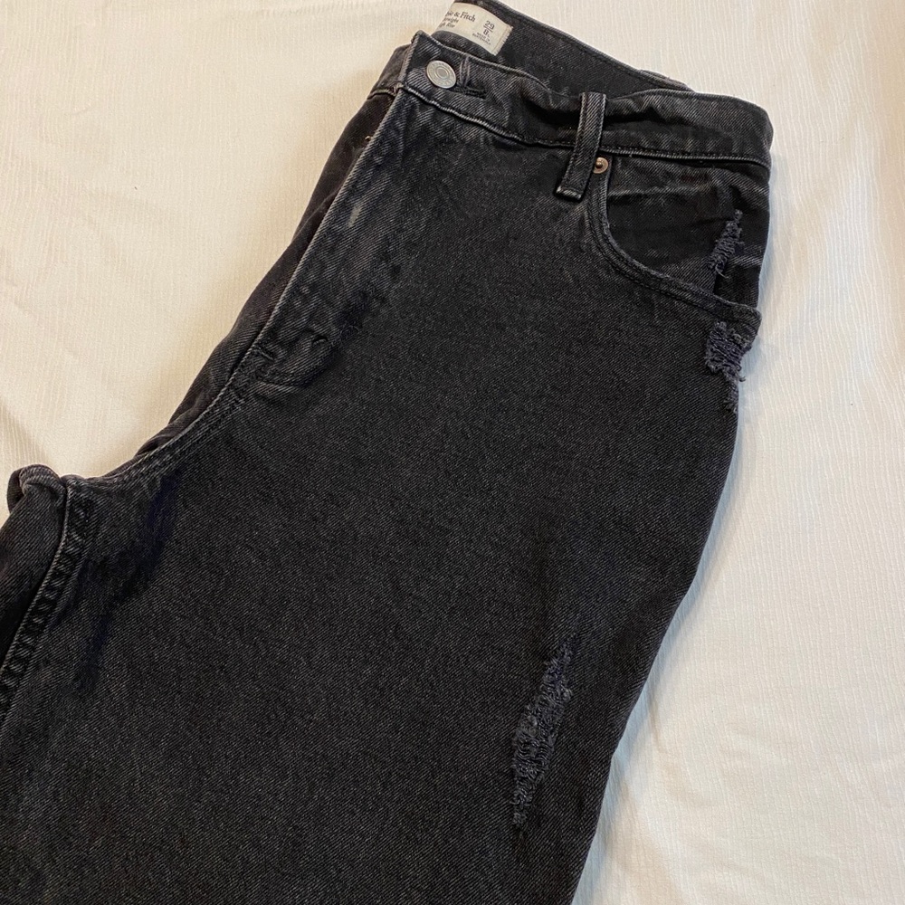 Abercrombie & Fitch 90s Ultra High Rise Straight Jeans - Picture 5 of 15